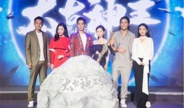 为吃瓜进娱乐圈却红了,娱乐圈的“瓜农”传奇