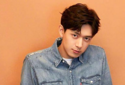 李现吃瓜娱乐圈