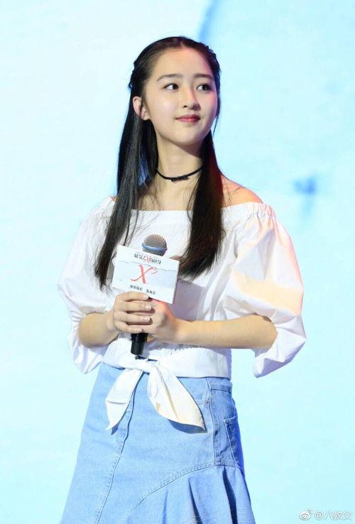 娱乐吃瓜徐娇是谁扮演的,从童星到时尚达人，她如何成为娱乐圈的“吃瓜女王”？